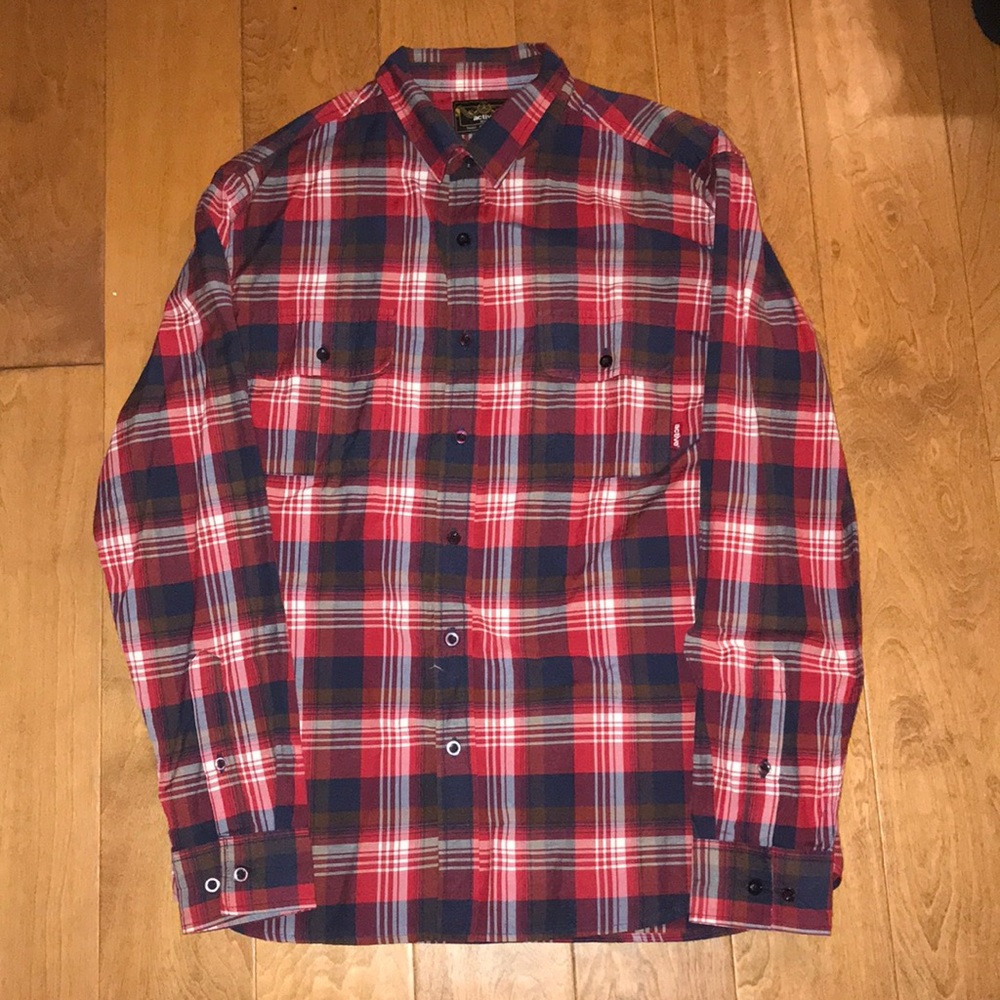 Active Ride Shop Button-Up Long-sleeve